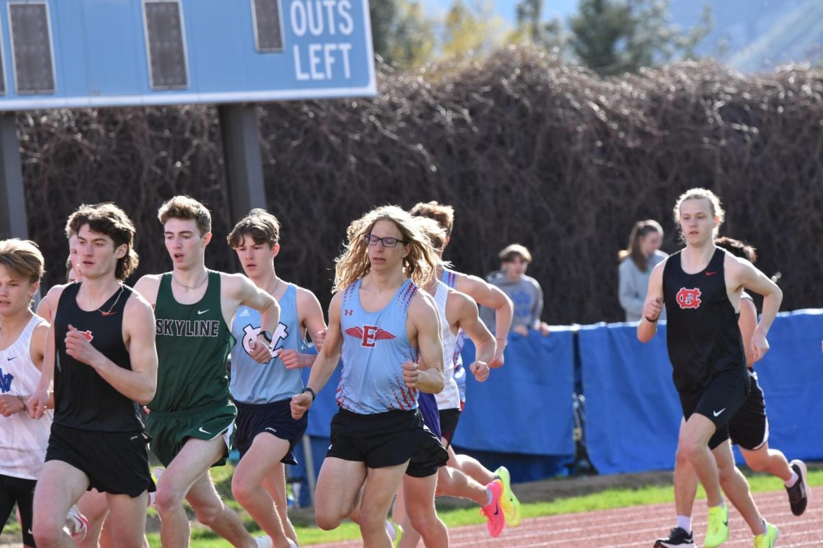 Senior Ethan Moore competing in the 1600. 